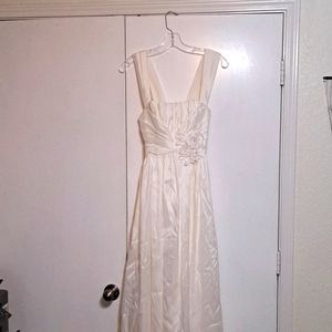 Wedding Dress Size 2 Silk Flowers